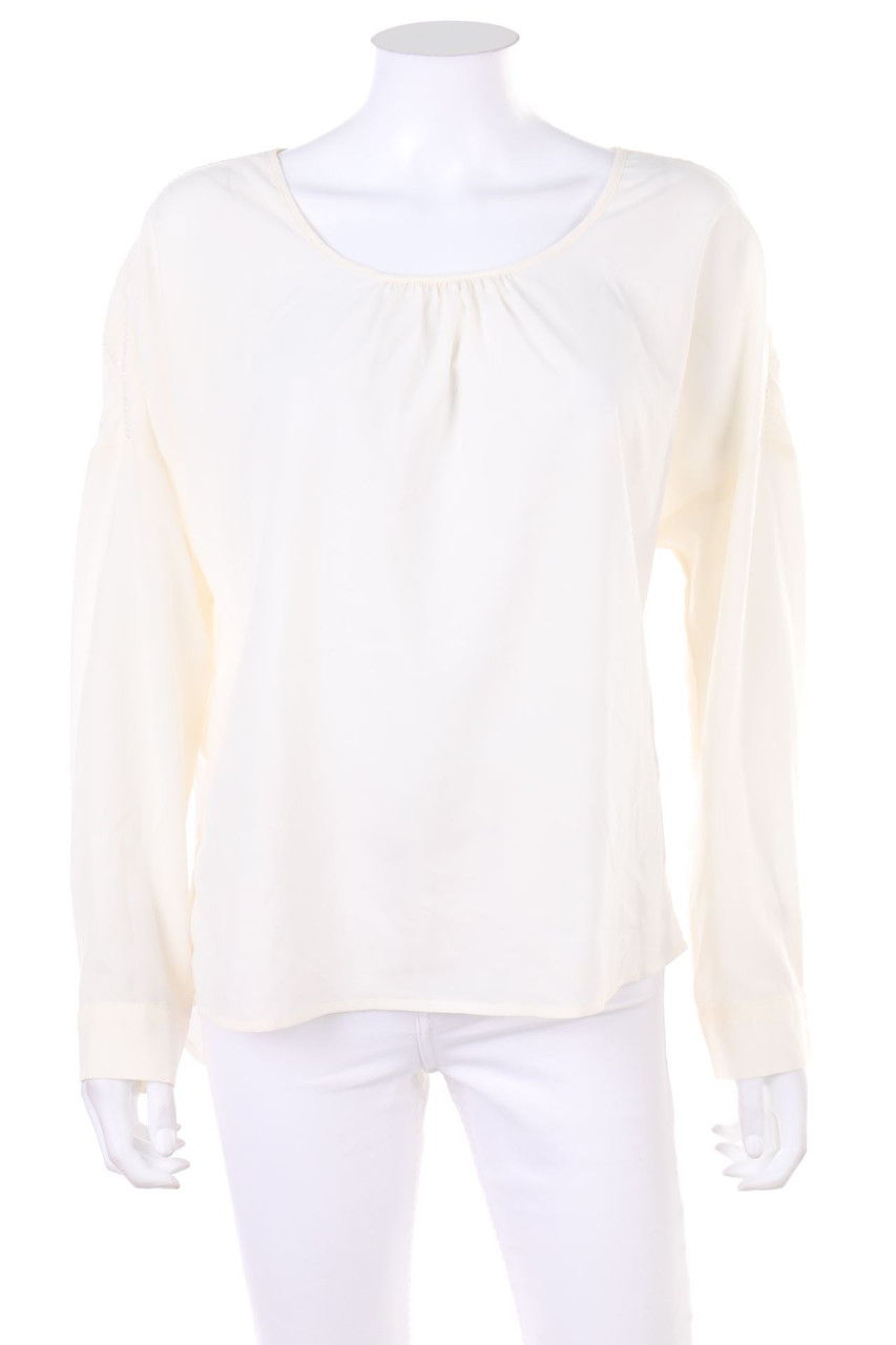 ONLY ONE - Blouse with Overcut Shoulder - D 40