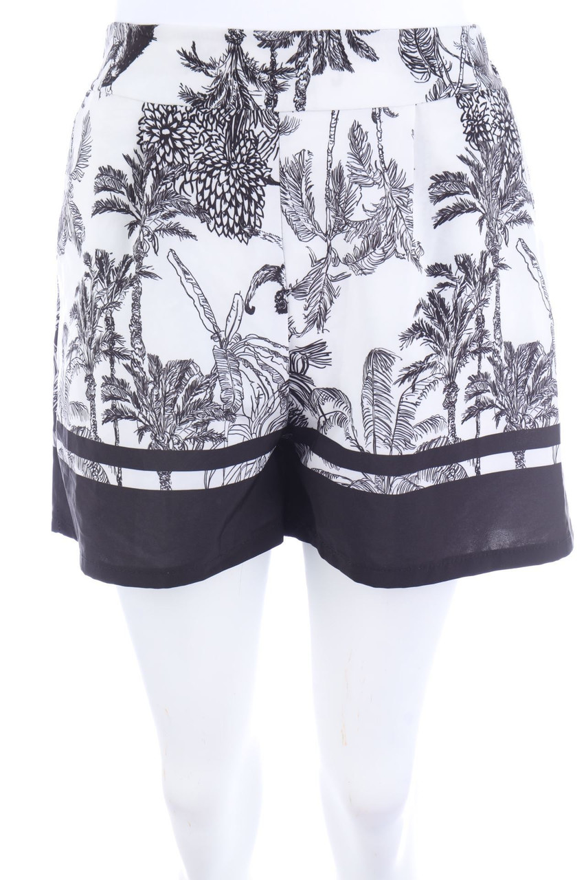 NEW COLLECTION - Shorts mit Tropical Print - S