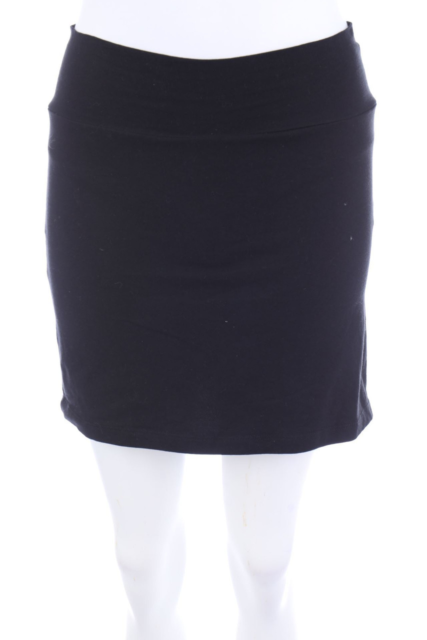 FSBN - Basic-Skirt with Zipper Closure - L
