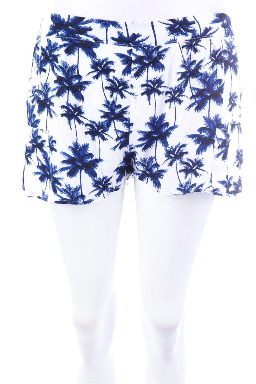 FOREVER 21 - Hotpants mit Tropical Print - M