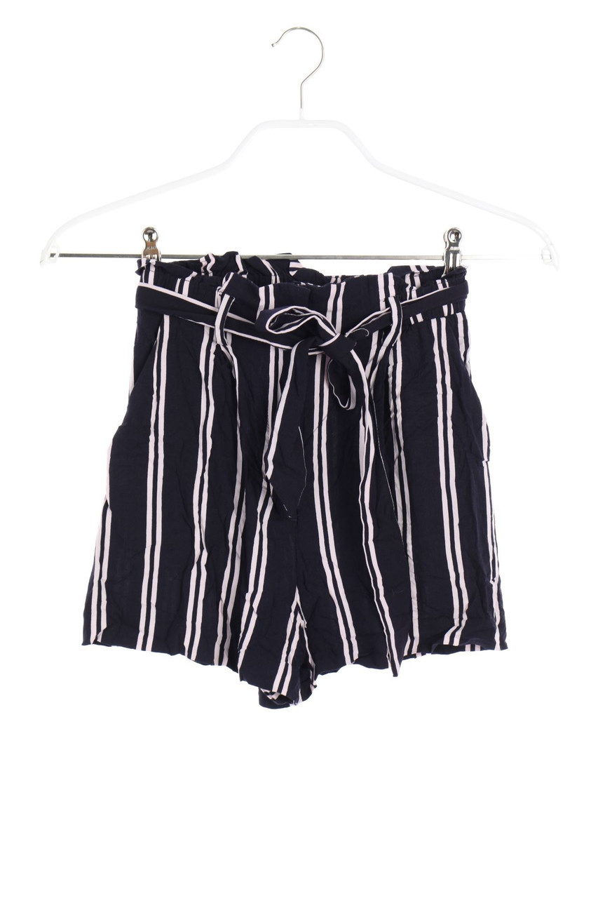 H&M - Streifen-Shorts aus Viskose mit Gürtel - D 32