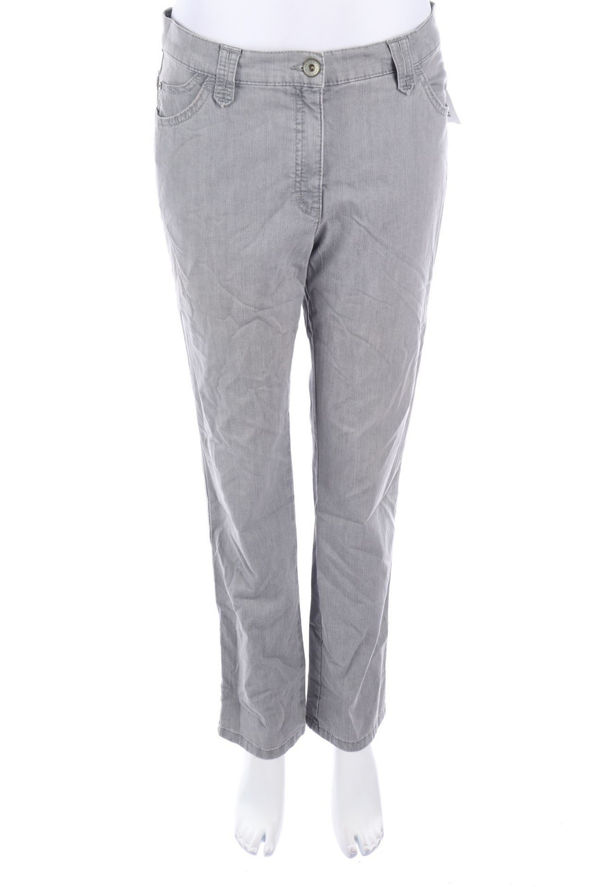 BRAX - Straight Cut Jeans mit Logo-Patch - D 40