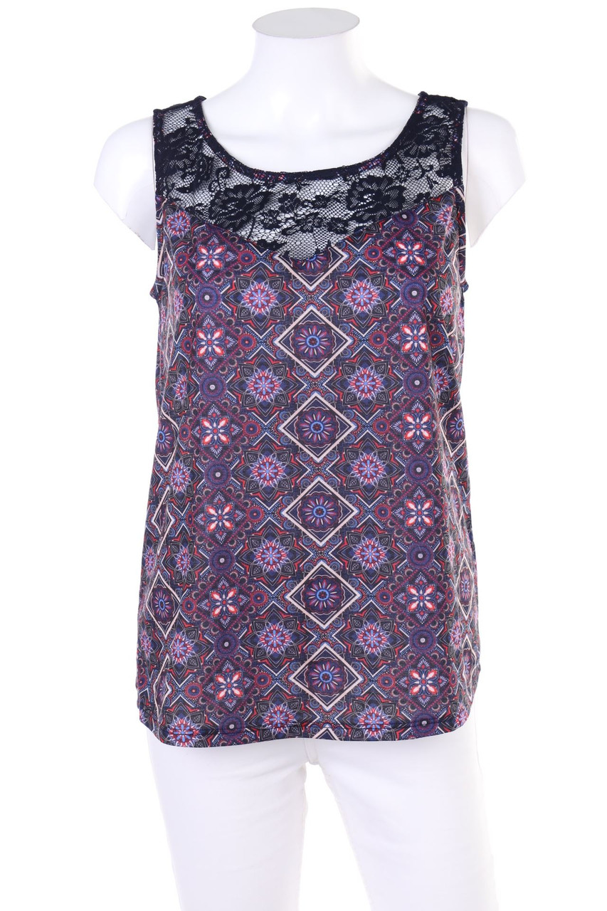 No Label - Top with Lace - D 40