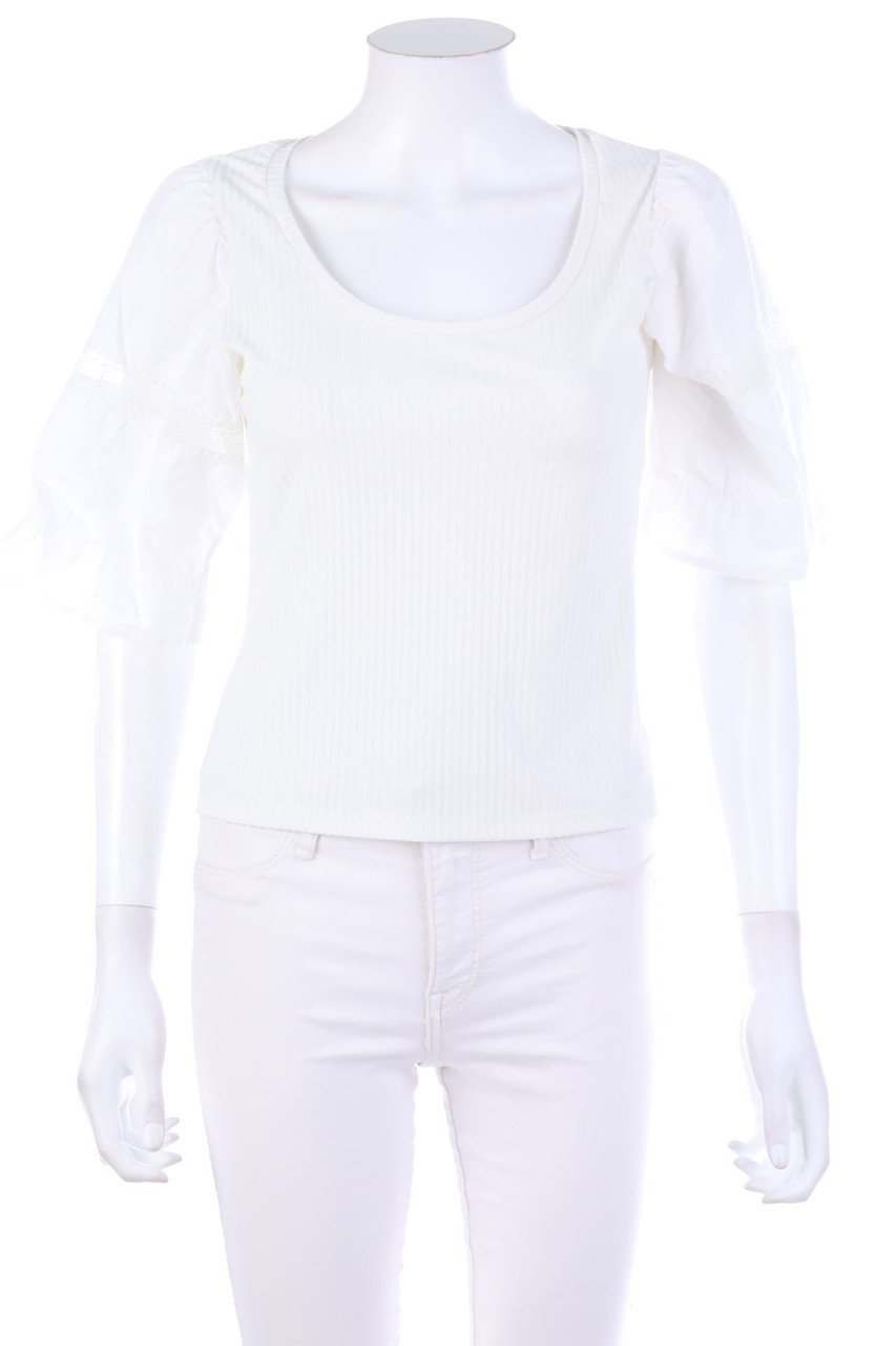 RESERVED - Shortsleeve Blouse with Stretch - M