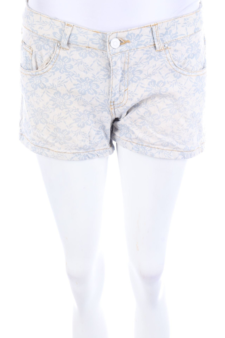 esmara - Jeans Shorts with floral print - D 38