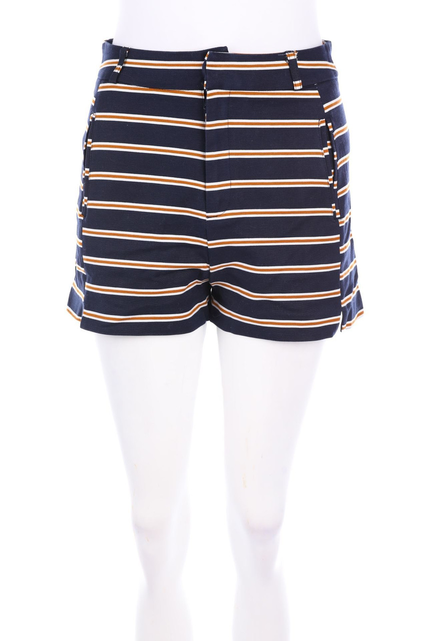 Stradivarius - High Waist-Shorts with Stripes - D 34