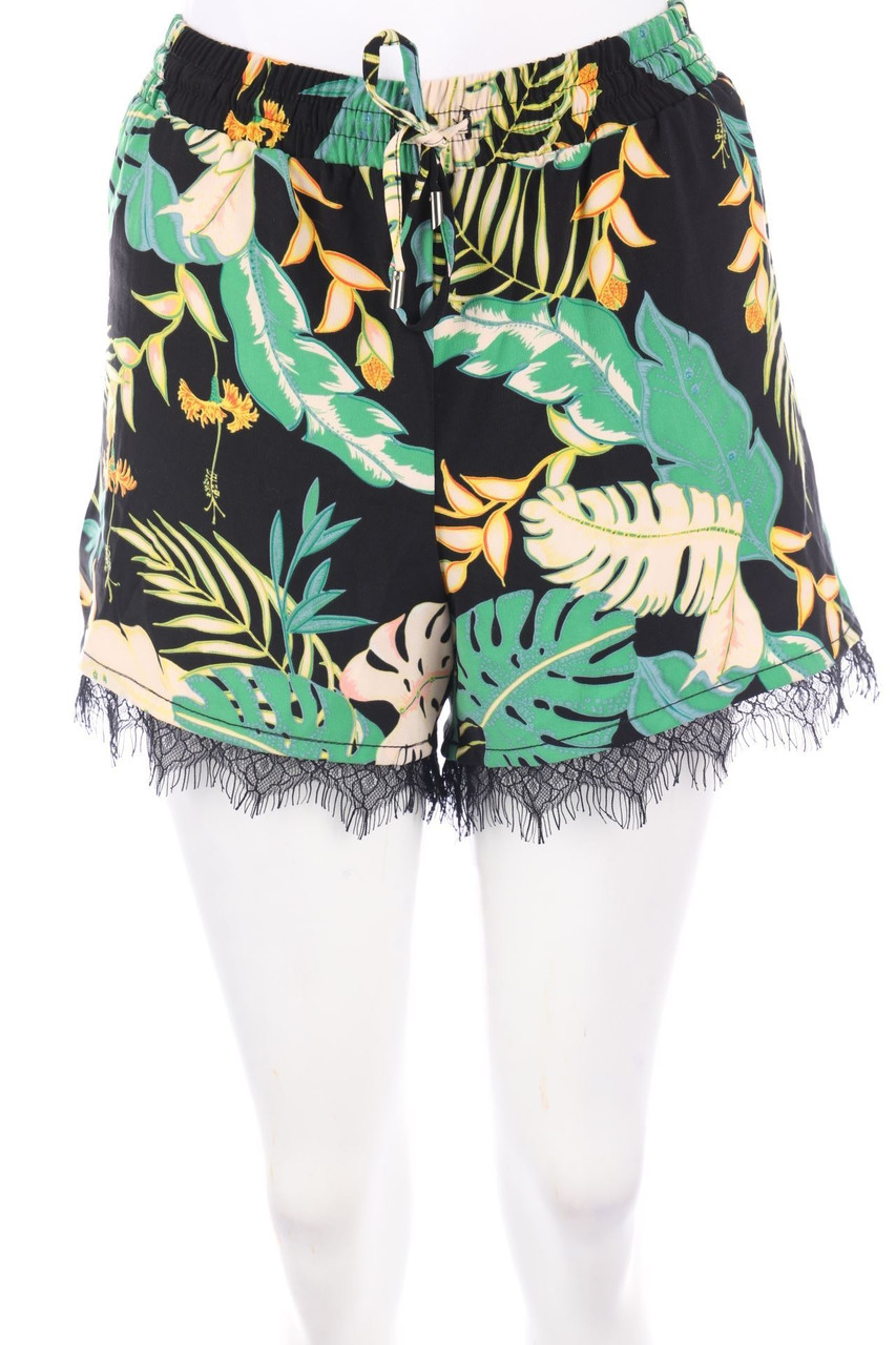 ONLY - Shorts mit Print - D 34