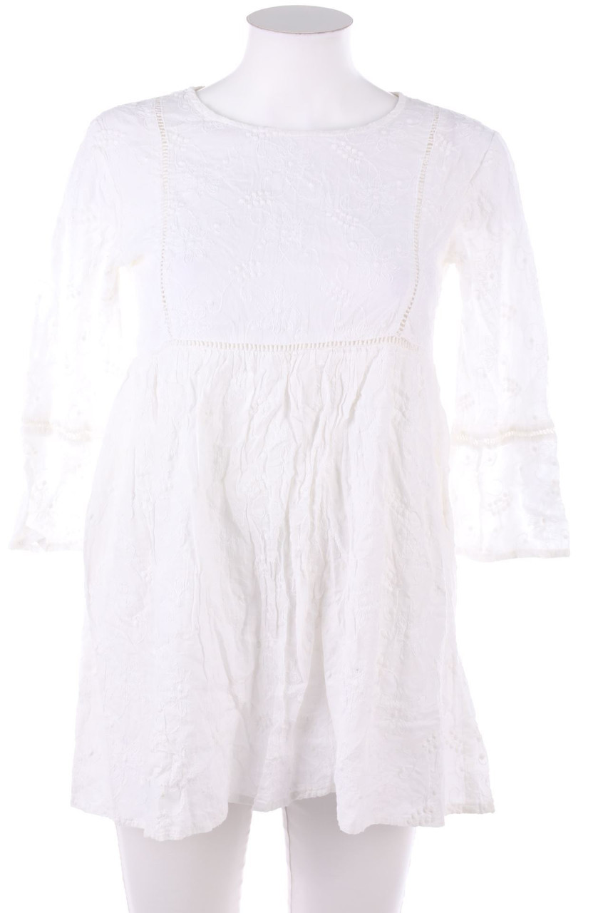 PULL&BEAR - Bluse mit 3/4-Ärmel mit Stickereien - S