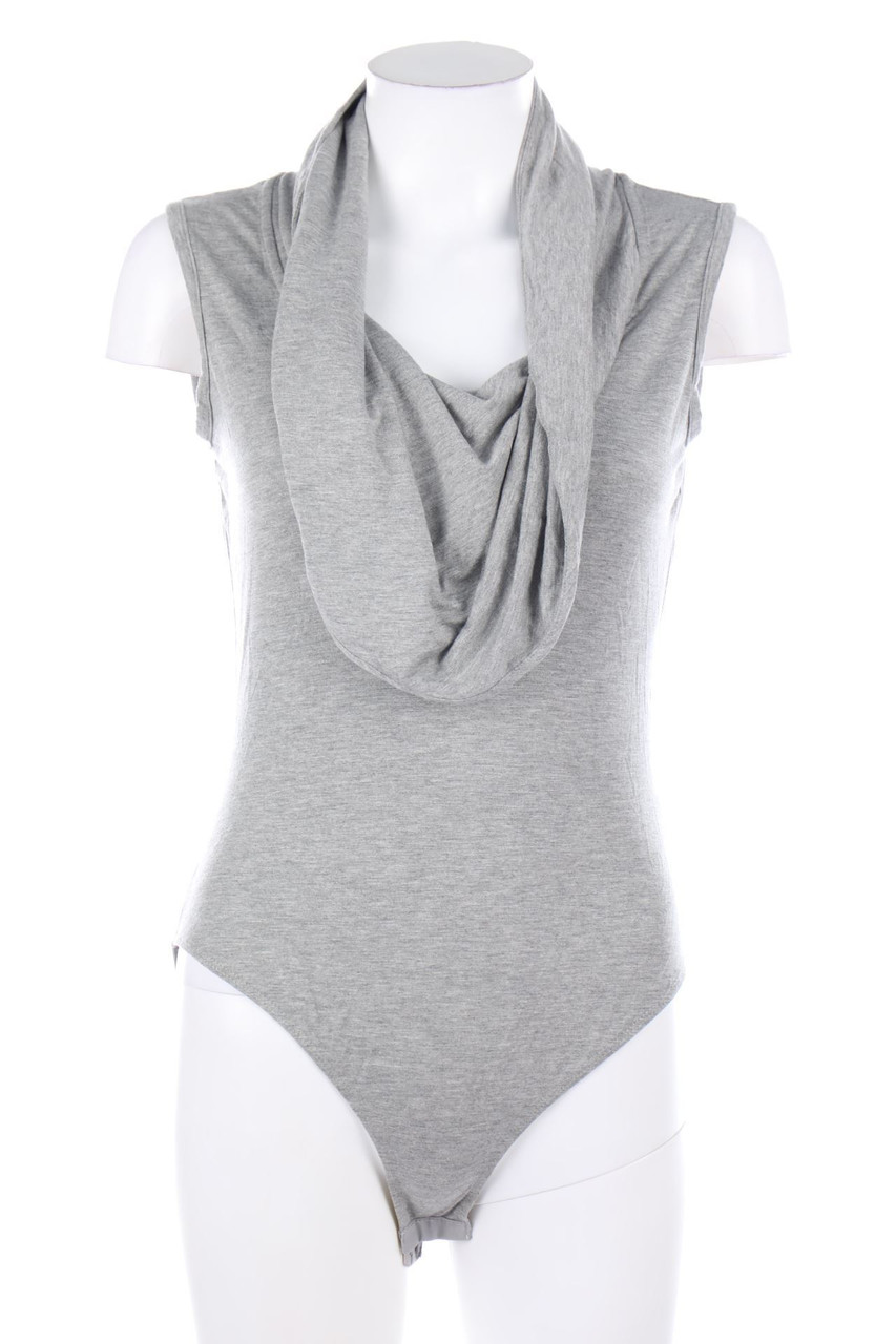 privacy - Sleveless Body with Cowl Neck - D 40