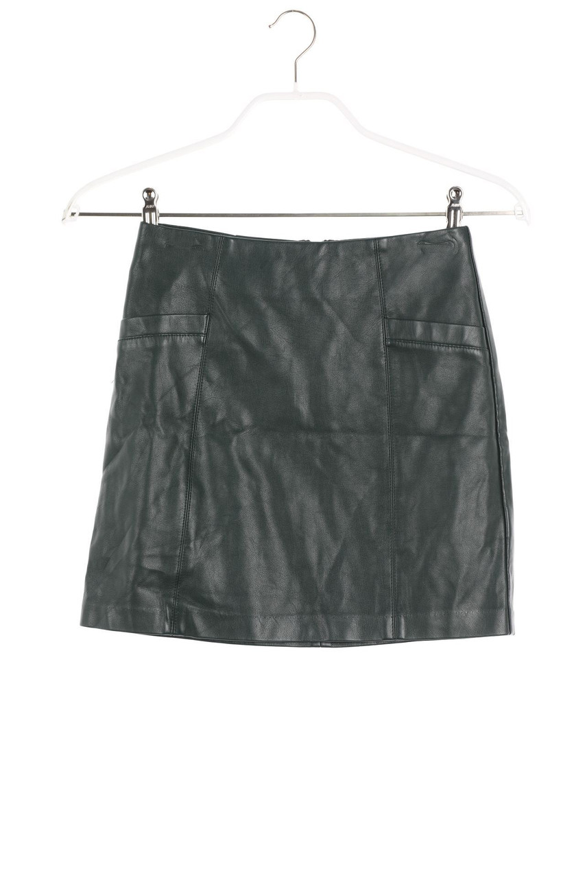 NEW LOOK PETITE - faux leather mini-skirt - D 32
