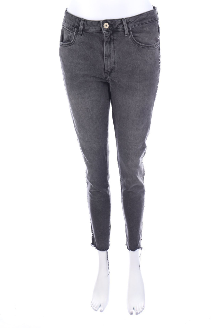 ZARA - Used Look Skinny-Jeans mit Nieten - D 42