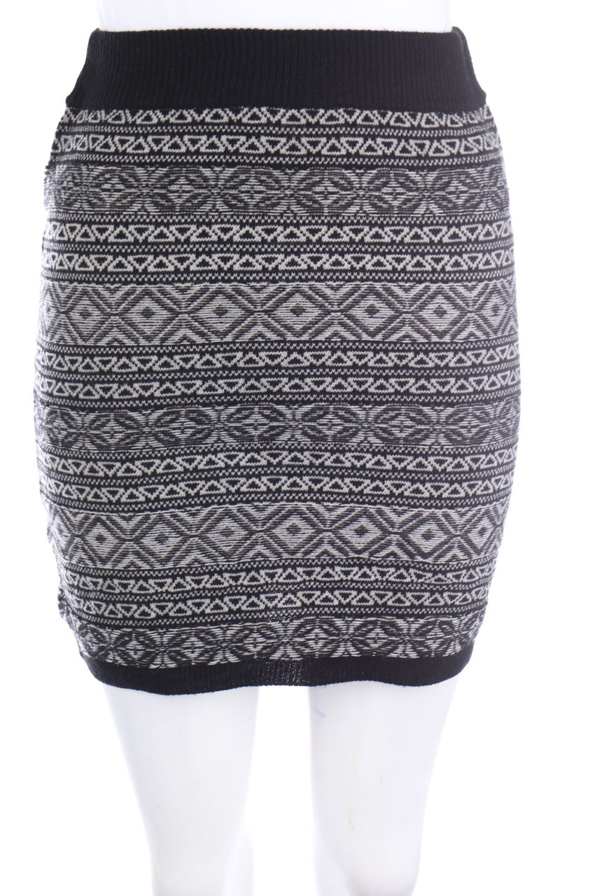 ONLY - Strickrock mit geometrischem Muster - XS