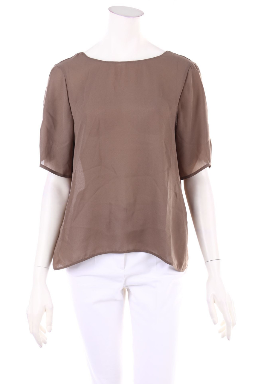 Gold Case - Shortsleeve Blouse with Deep Back Cutout - D 36