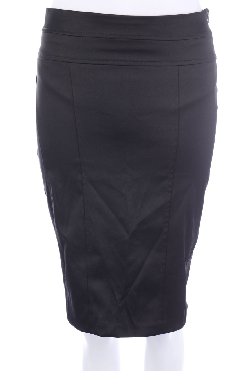 Jane Norman - Pencil Skirt with Slit - D 34