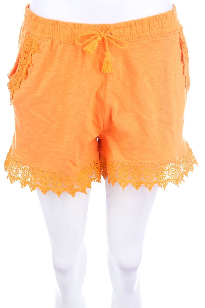 No Label - Shorts with Lace - D 34