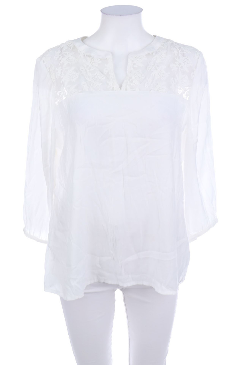 Q/S designed by s.Oliver - Blouse with Lace Insert - D 44