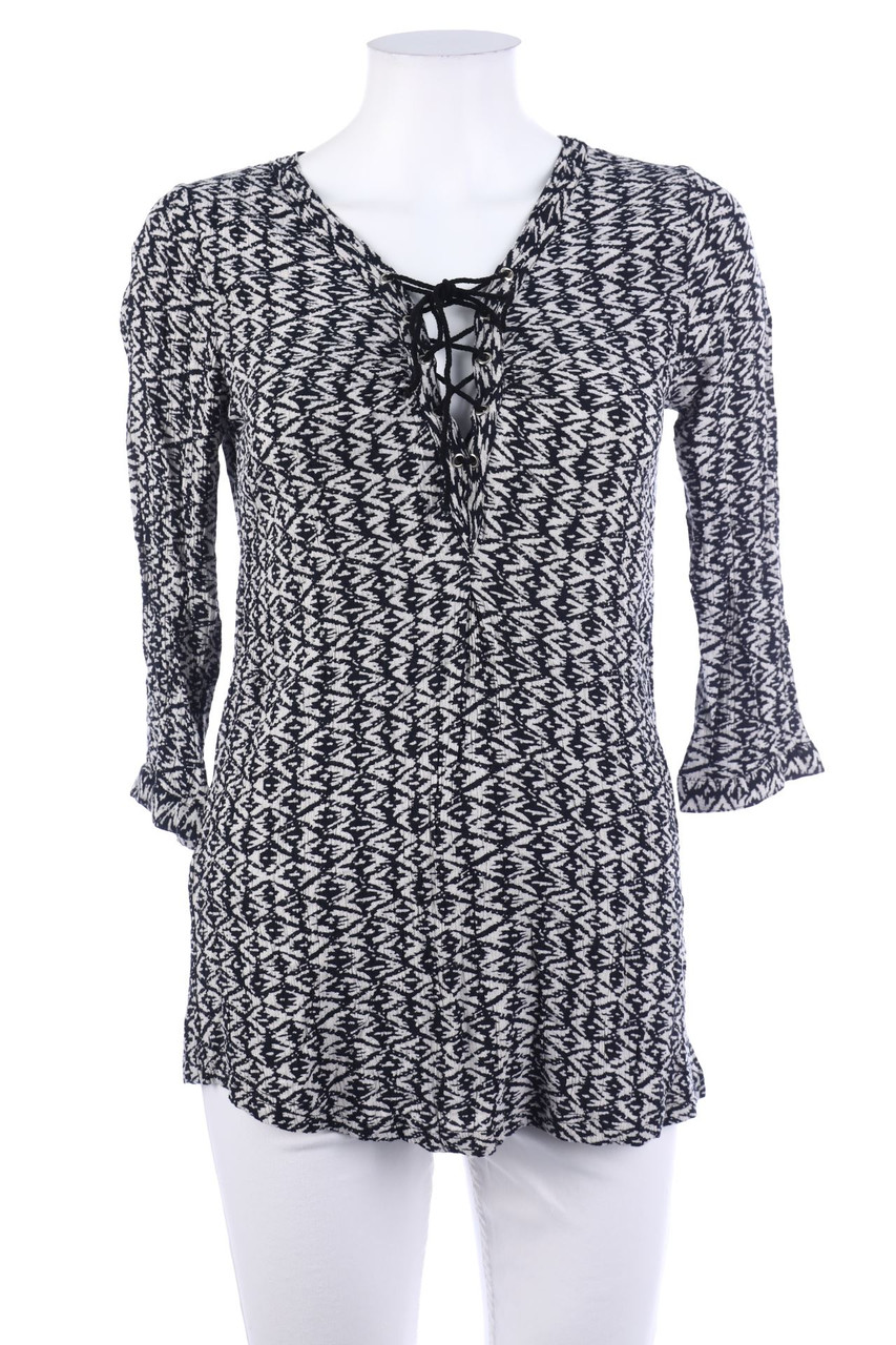 Chicorée - 3/4-Sleeve Shirt with Lacing - XS