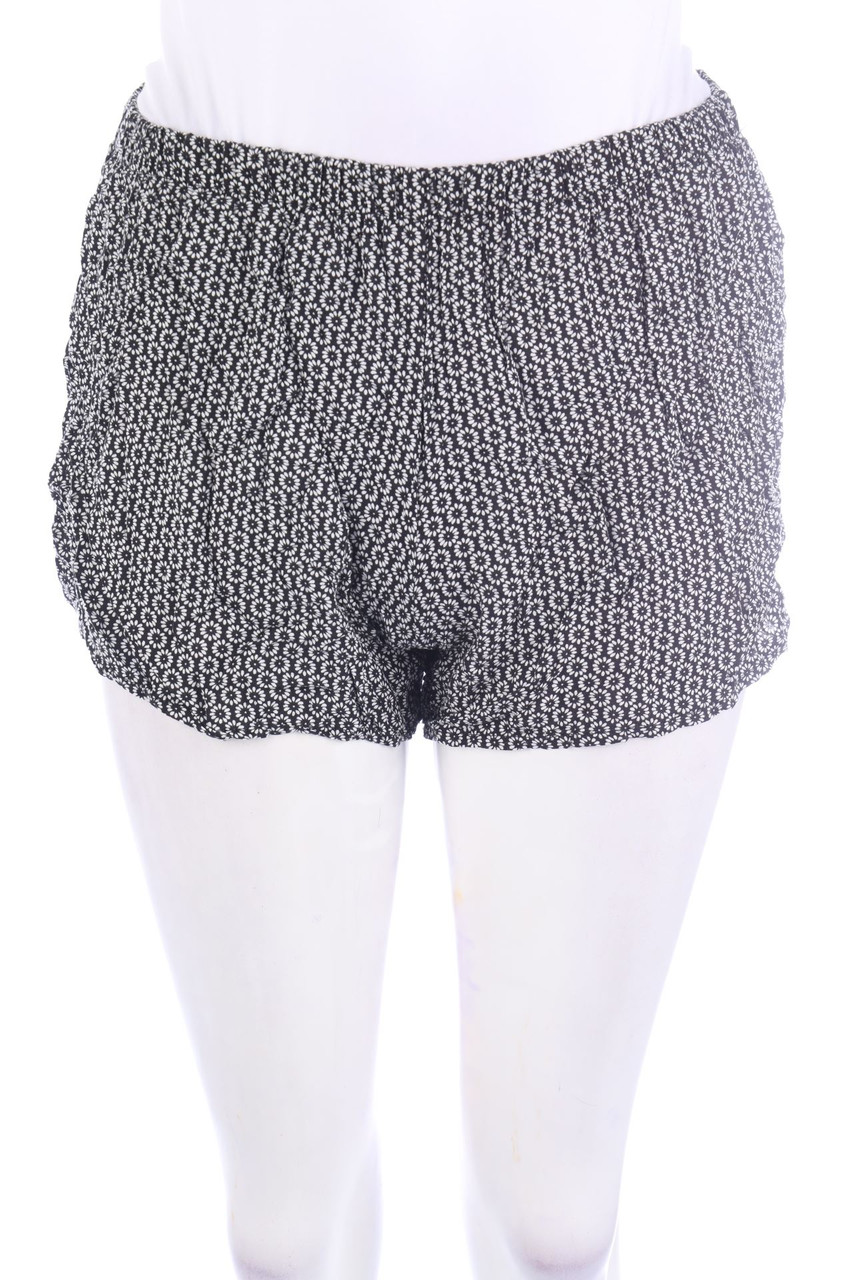 BRANDY MELVILLE - Hotpants with Flower Print - S