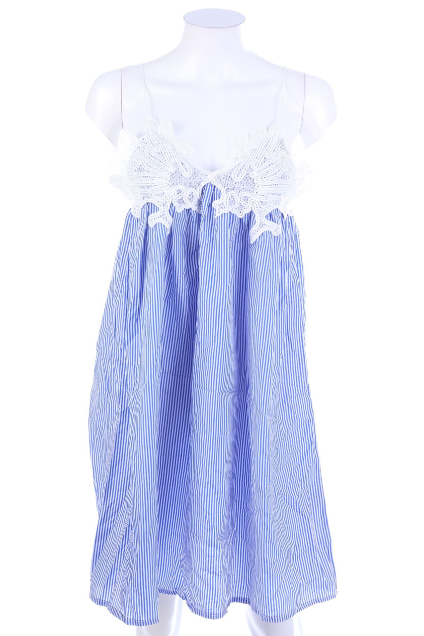 SECONDHAND - Babydoll Dress with Lace - M