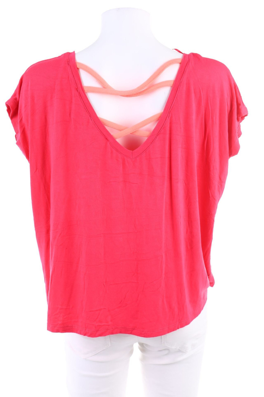 Bershka - Shortsleeve-Shirt with Overcut Shoulder - L