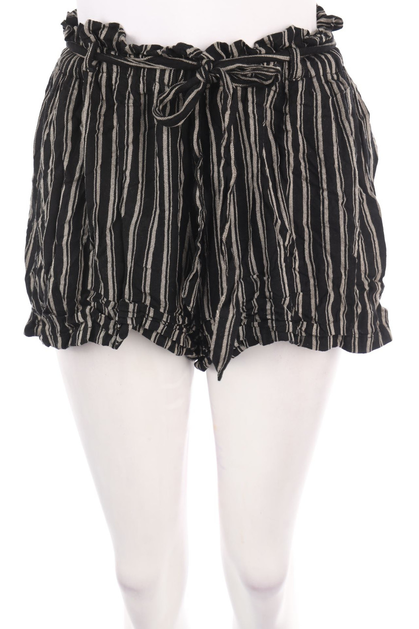 HOLLISTER - Shorts with Stripes - S