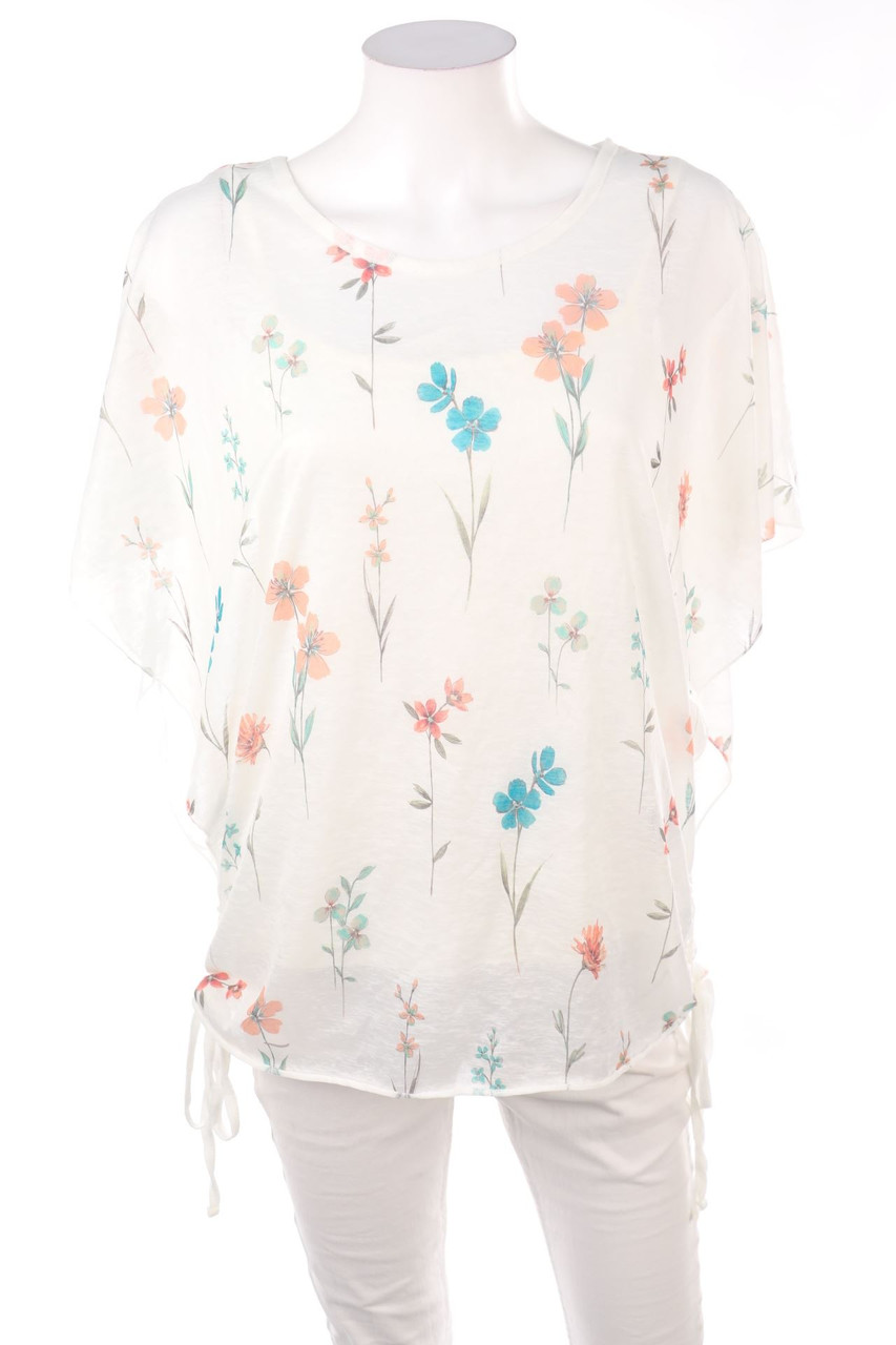 Apricot - Shortsleeve Blouse with Flower Print - XL