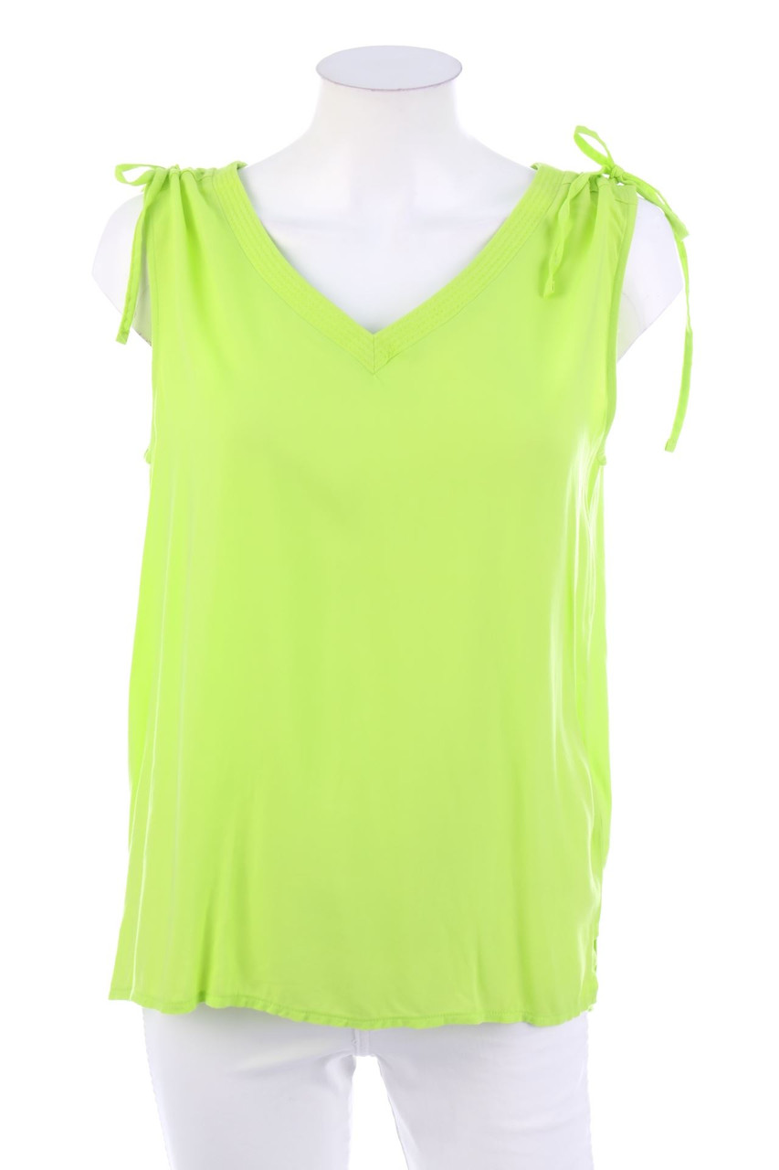 Street One - Top - L