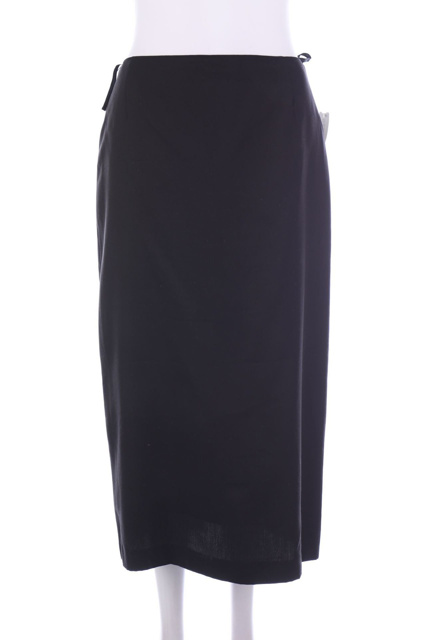 No Label - Skirt with Slit - D 38