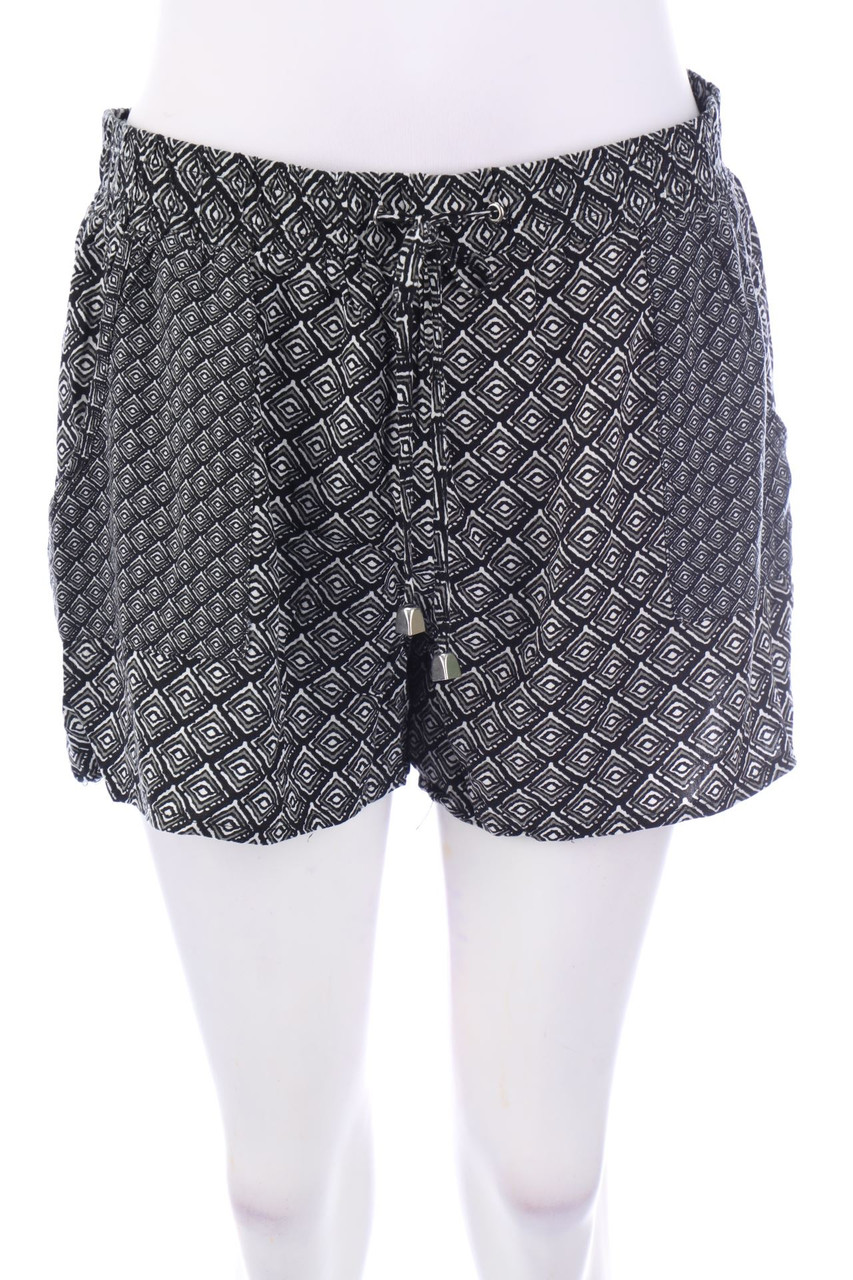 FB SISTER - Shorts - XL