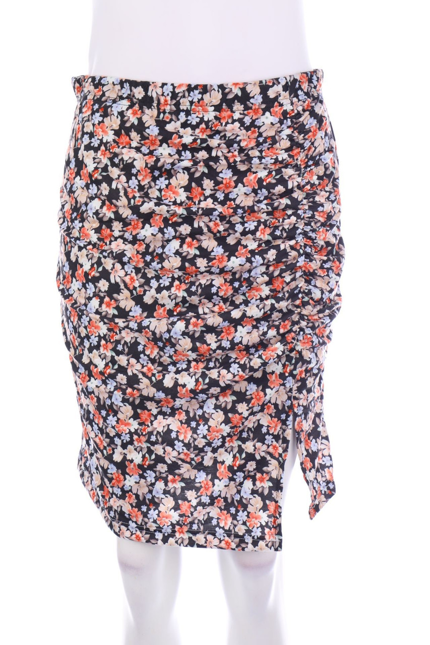 No Label - Skirt with Flower Print - D 34