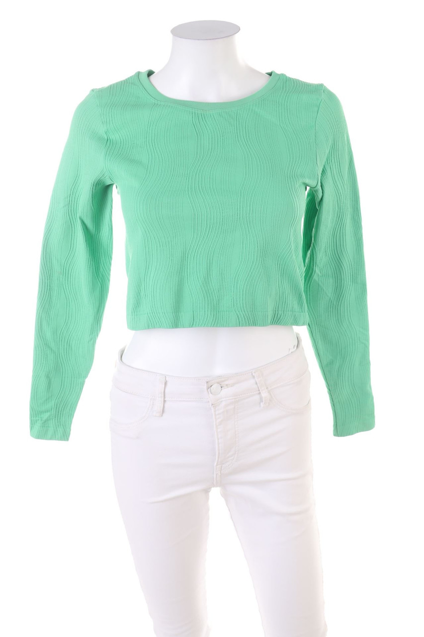H&M - Cropped-Sport-Longsleeve-Shirt - M