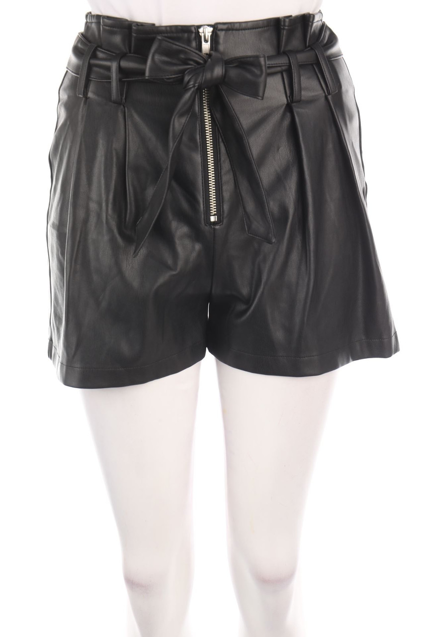 TALLY WEiJL - Faux Leather Shorts - S