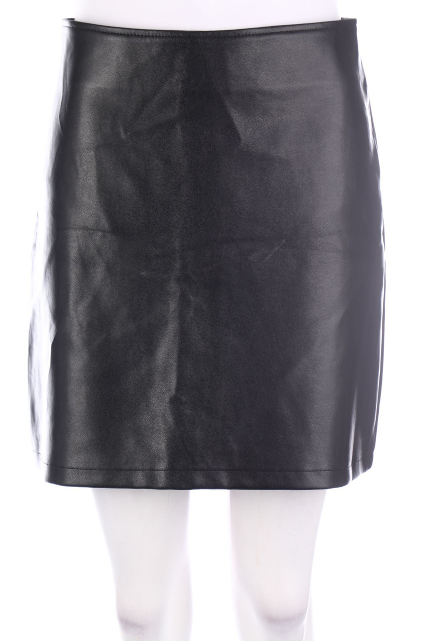FLASHLIGHTS - Faux Leather Skirt - S