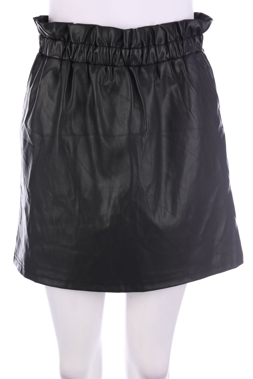 C&A - Faux Leather-Rock - M