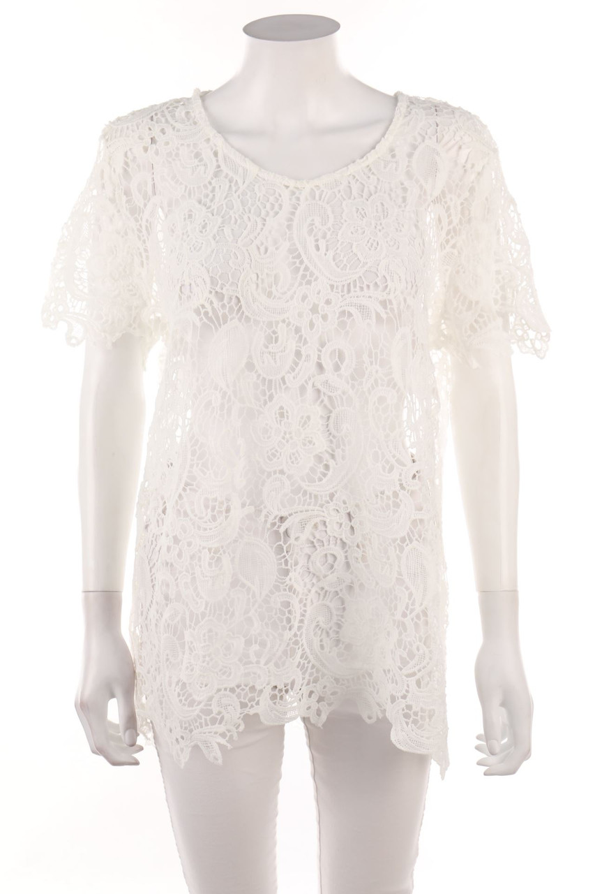 Janina - Spitzen-Kurzarm-Shirt - 2XL