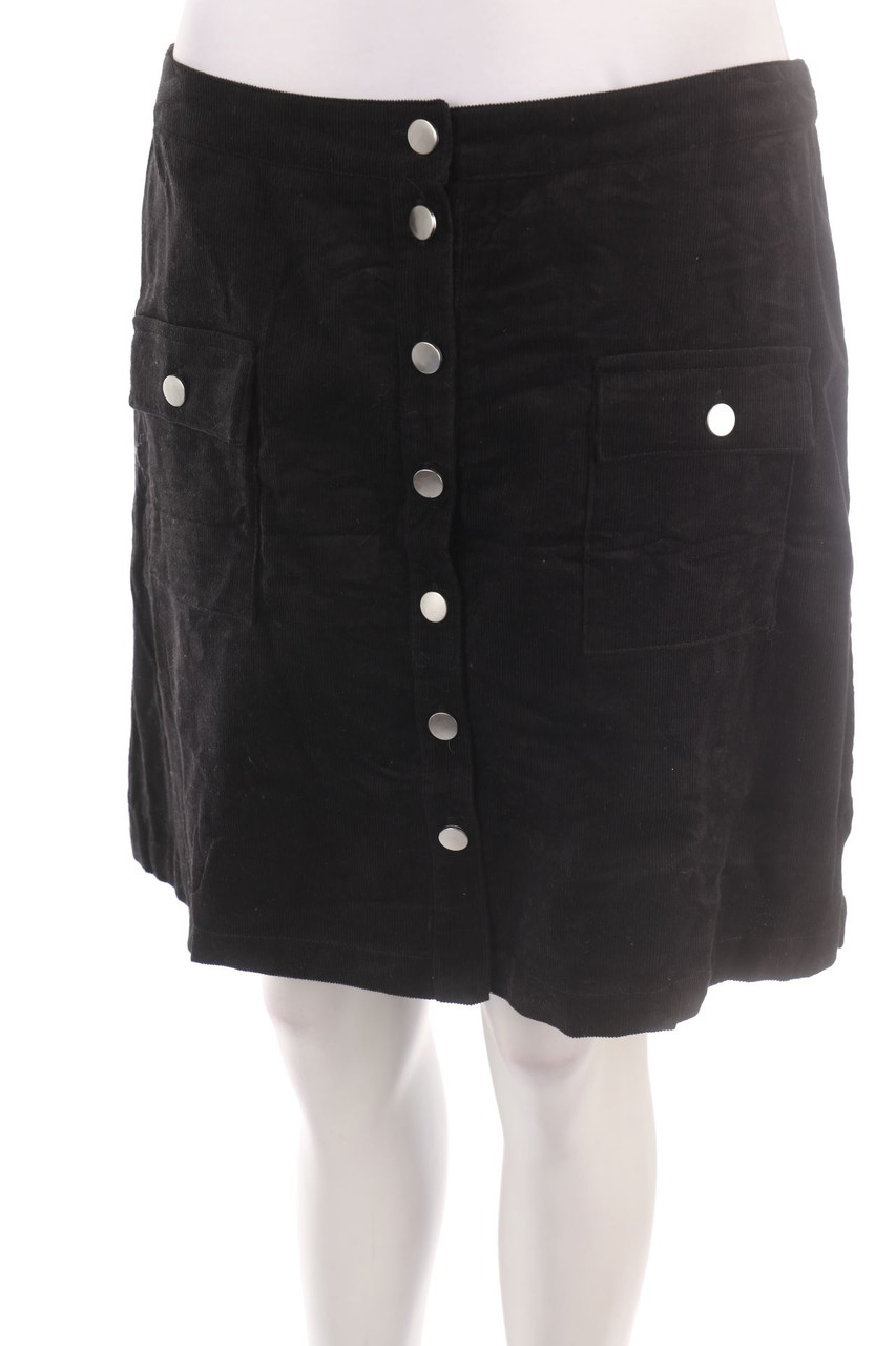 R edition. - Skirt - L