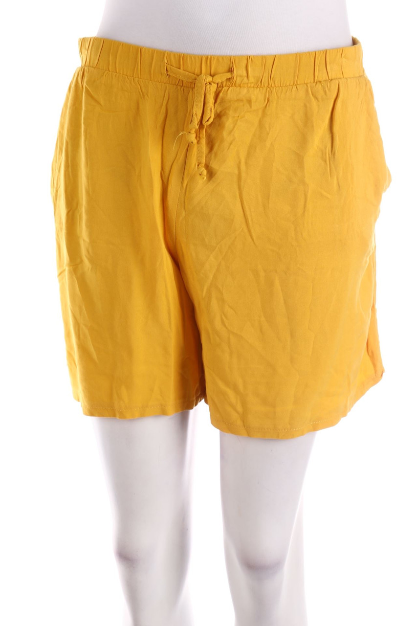 Janina - Shorts - 3XL