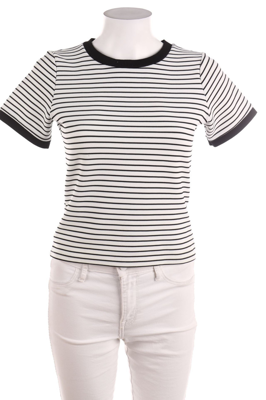 Boohoo - Kurzarm-Shirt mit Streifen - M