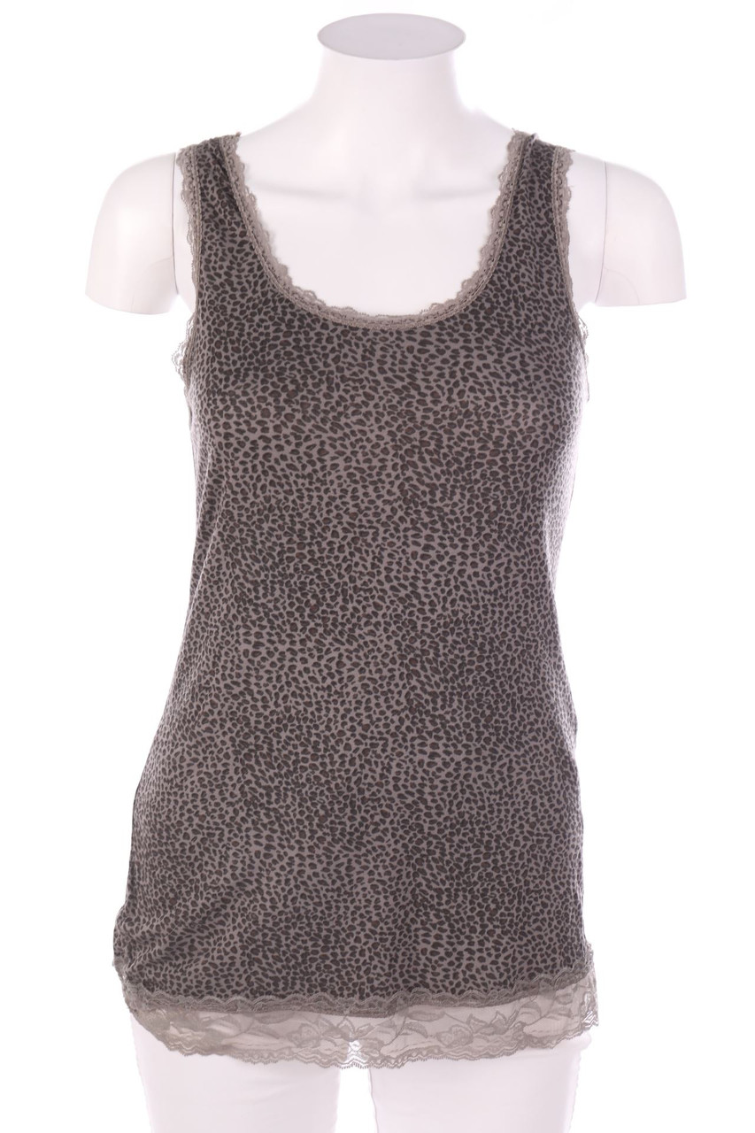 No Label - Top with Leo Print - D 34