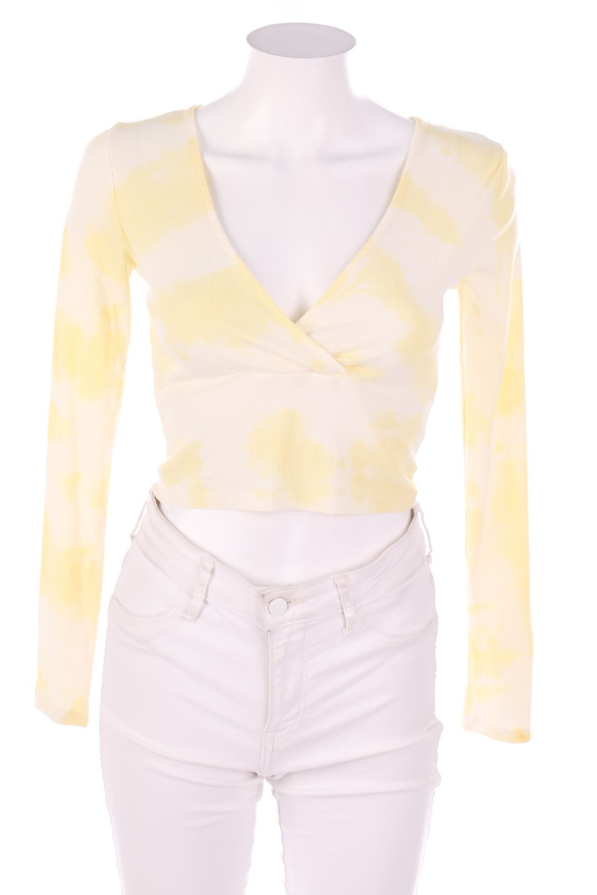 No Label - BatikCropped-Shirt with Long Sleeves - D 32