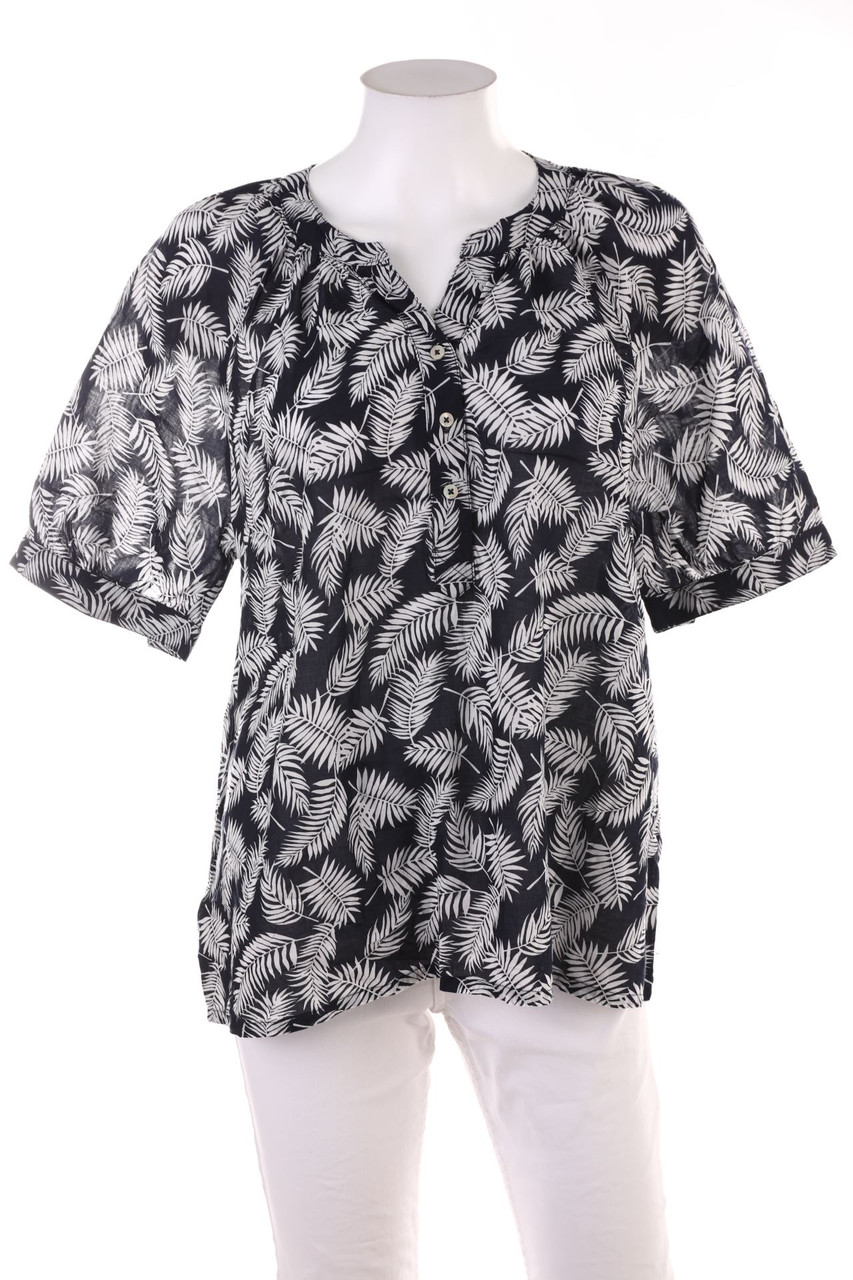 C&A - Shortsleeve Blouse - XL