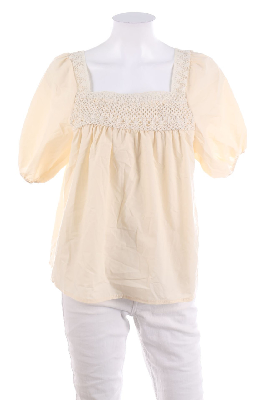 SECONDHAND - Shortsleeve Blouse with Crochet Knit Details - L