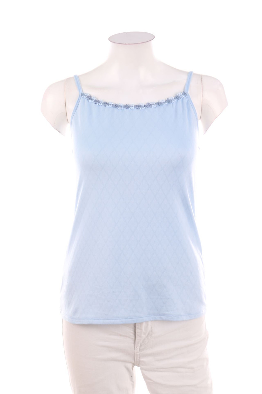 No Label - Top with Applications - D 32