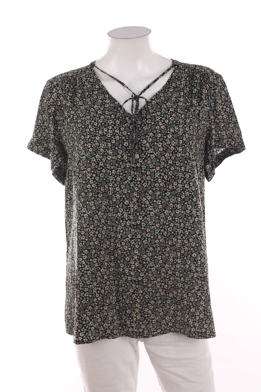 No Label - Shortsleeve Blouse with Flower Print - D 46