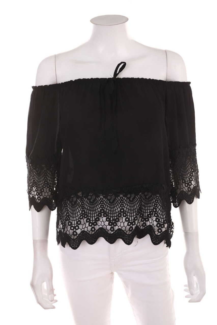 No Label - Off-the-shoulder blouse with Lace - D 38