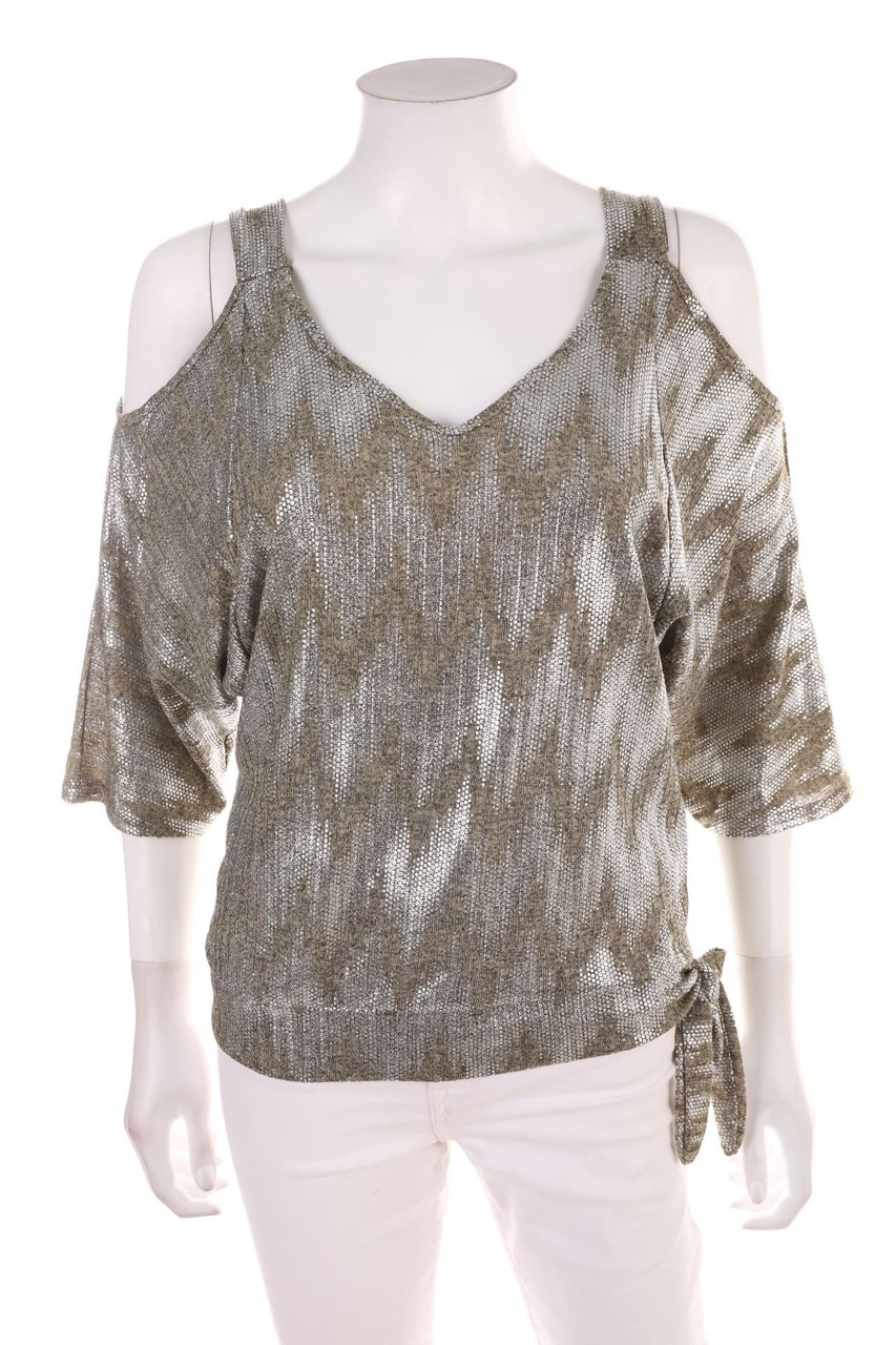 No Label - Cold-Shoulder-Shortsleeve-Shirt with Metallic Effect - D 38