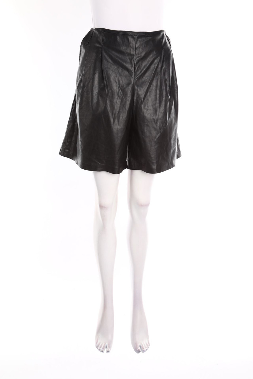 ESPRIT - Faux Leather-Shorts - L