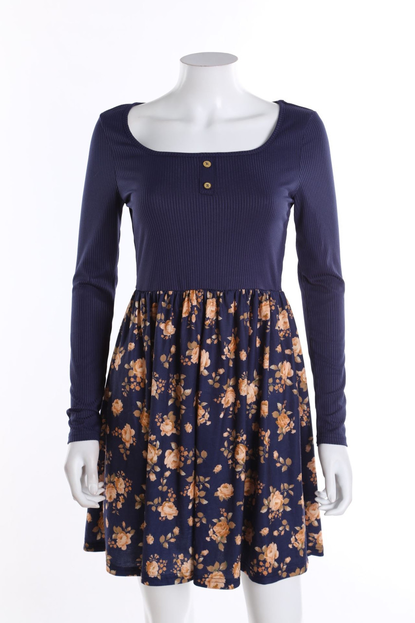 SHEIN - Dress with Flower Print - S