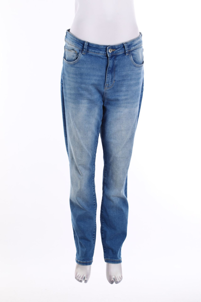 C&A - Straigh Cut Jeans - 2XL