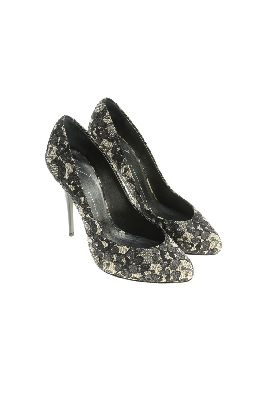 GIUSEPPE ZANOTTI  - Pumps with Lace